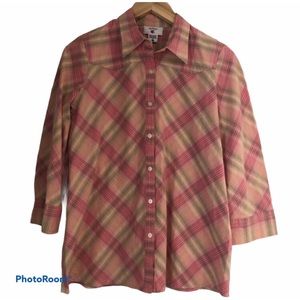 Two Hearts Maternity Top Shirt Plaid Pink Peach Small Button Up